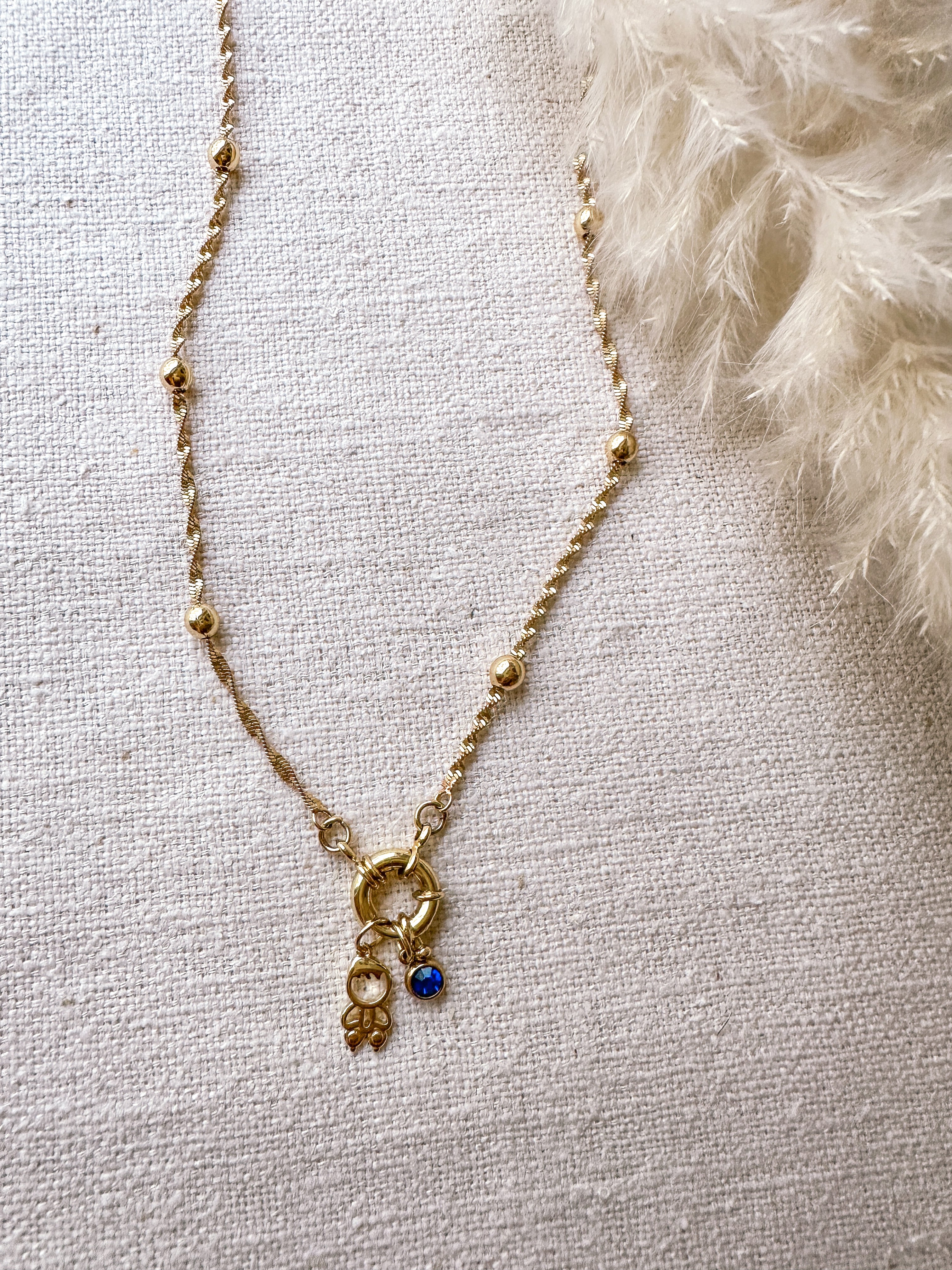 The Little Hero necklace